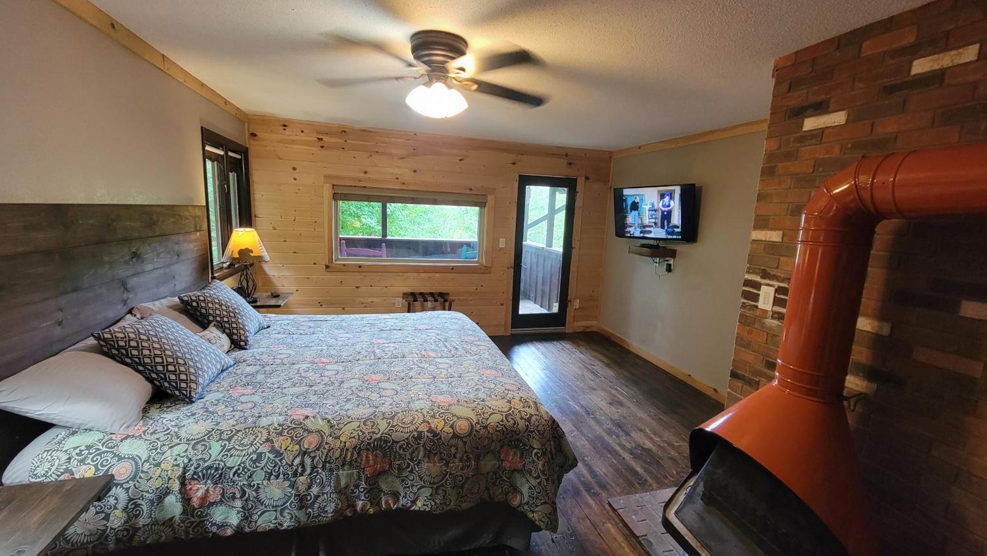 Villa Bear Necessities, Luxury 5Bd Mtn Views, Hot Tub, Many Bear Sightings Gatlinburg Exterior foto